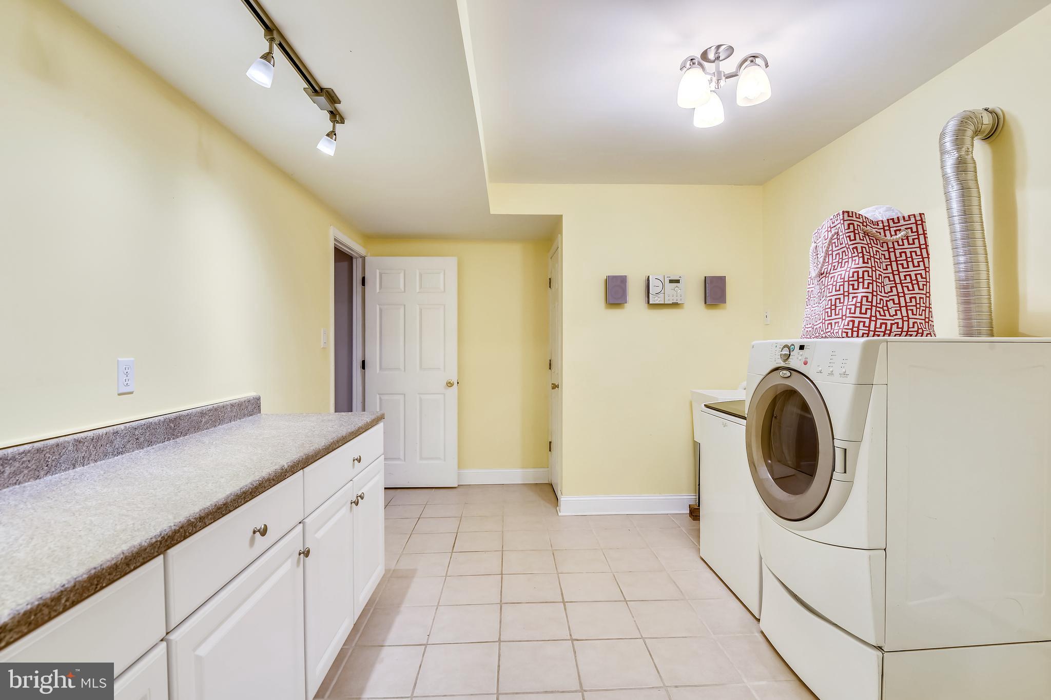 4154 Carrs Ridge Road Edgewater, MD 21037 - Photo 35 of 60 Gallery Image 35
