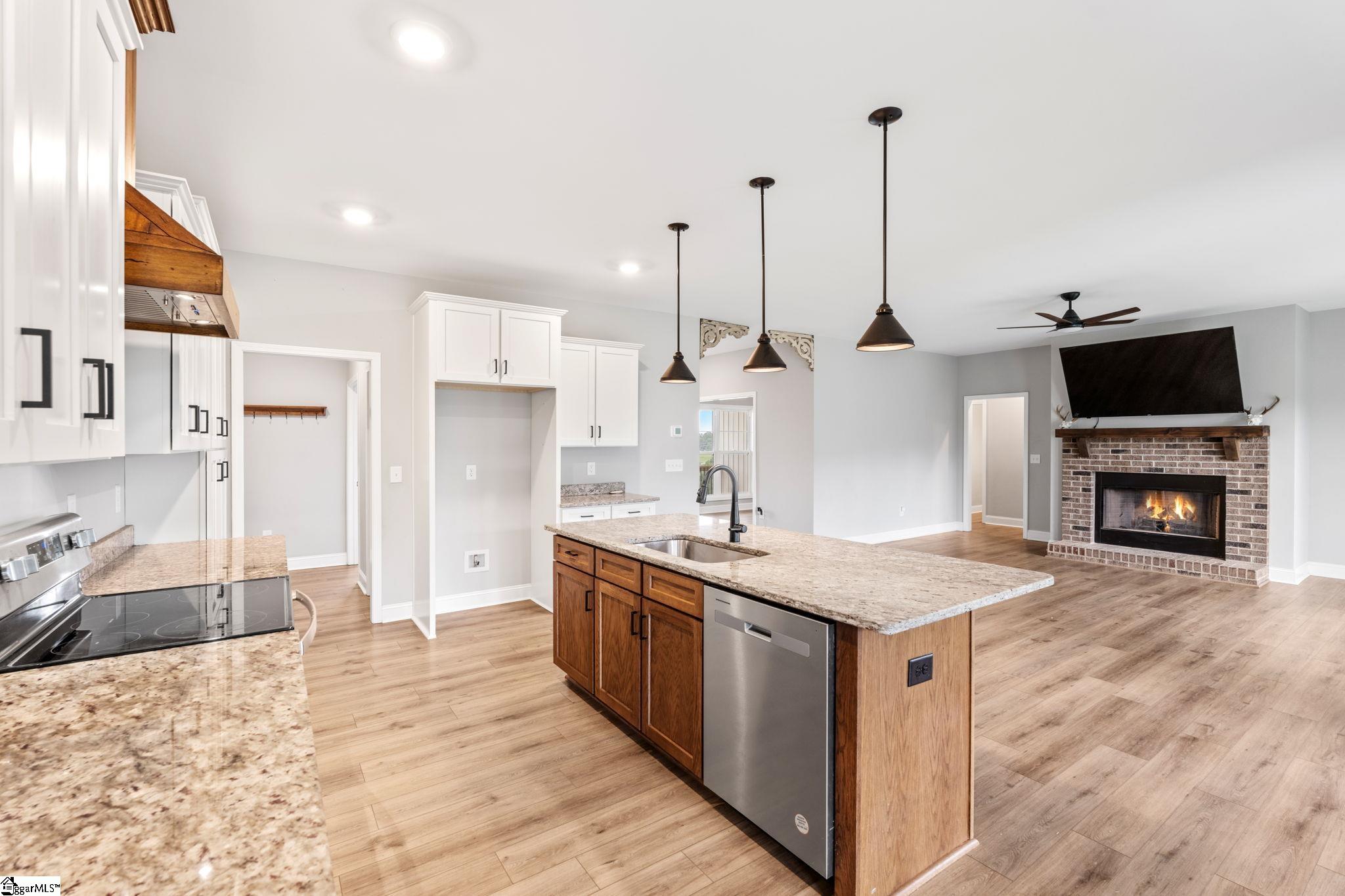 249 Cedar Hill Road Six Mile, SC 29682 - Photo 18 of 50