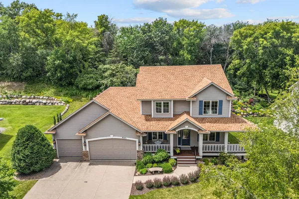 $519,900 | 9541 176th Court West, Lakeville, MN 55044