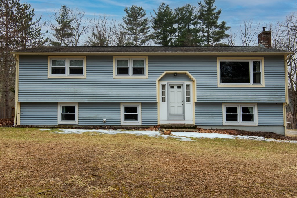 33 Browning Pond Road Spencer, MA 01562 - Photo 1 of 32 Gallery Image 1