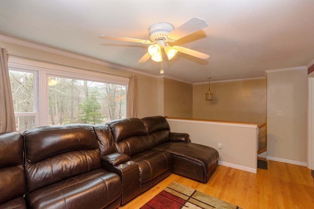 33 Browning Pond Road Spencer, MA 01562 - Photo 8 of 32 Gallery Image 8