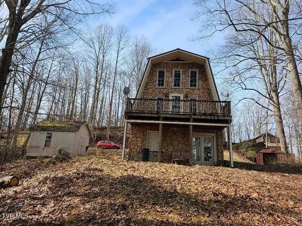 $145,000 | 1021 Lee Street Northeast, Wise, VA 24293