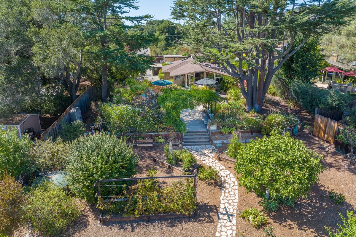 79 Poppy Road Carmel Valley, CA 93924 - Photo 26 of 29 Gallery Image 26