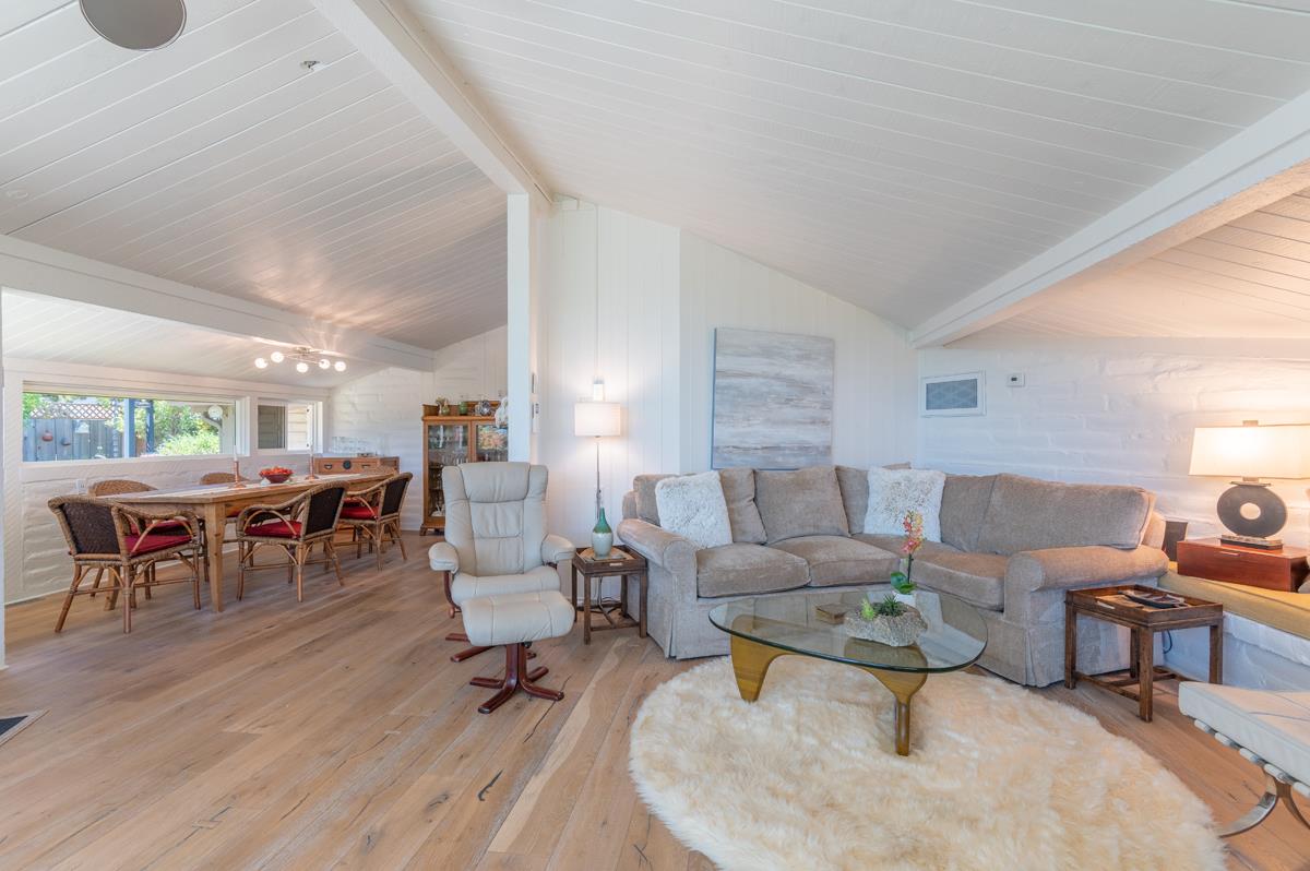 79 Poppy Road Carmel Valley, CA 93924 - Photo 5 of 29 Gallery Image 5