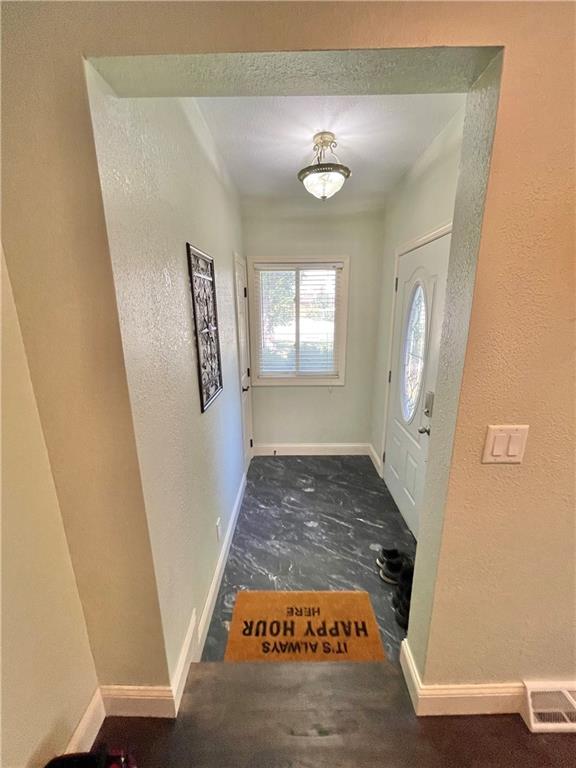 10207 Northwest Barry Road Kansas City, MO 64153 - Photo 9 of 46