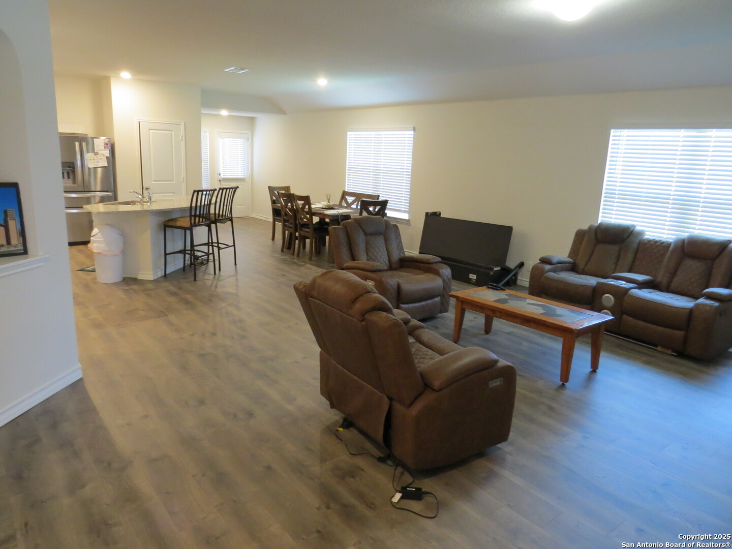 117 Grand Rapids Cibolo, TX 78108 - Photo 6 of 24
