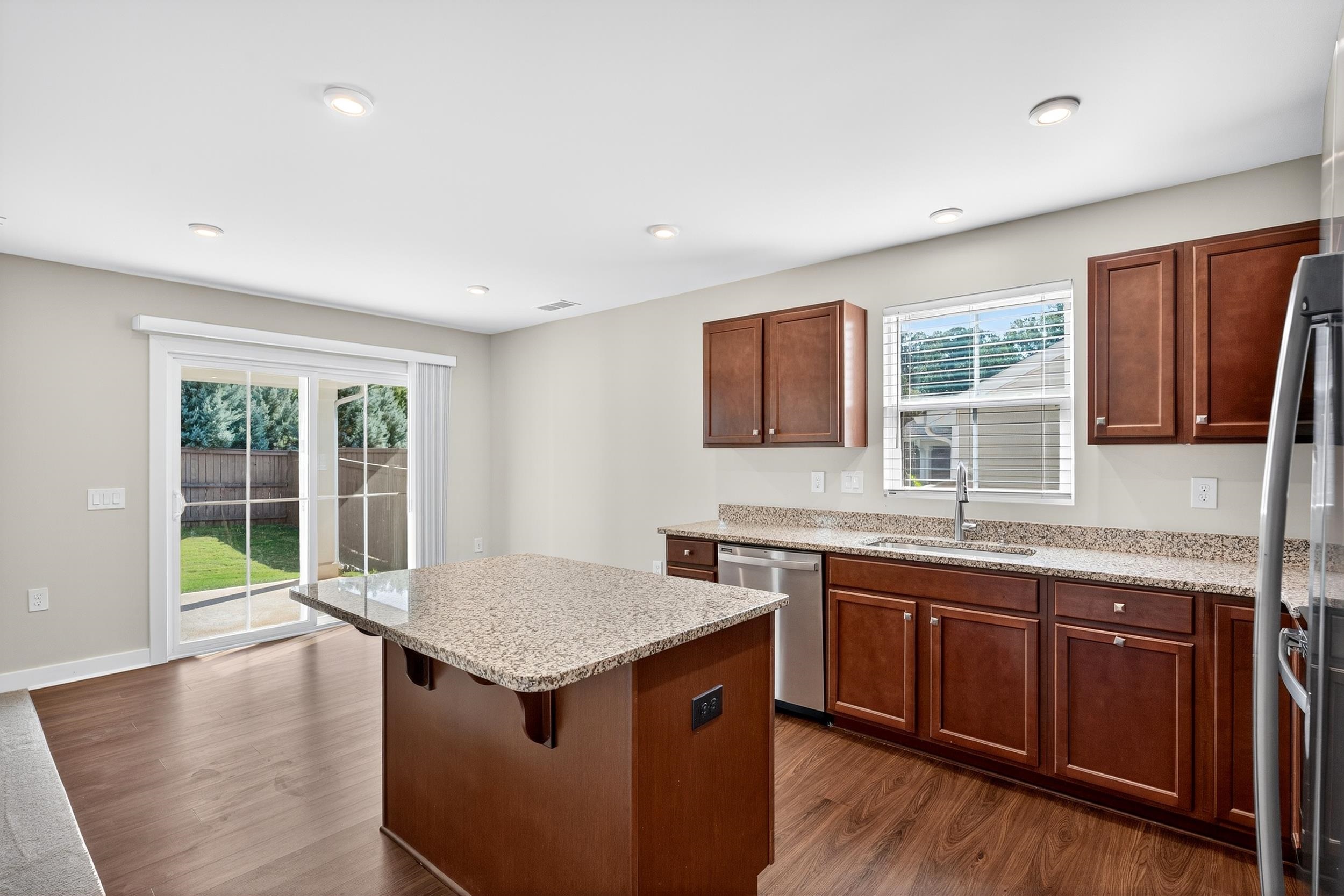 945 Riverland Wds Trail Boiling Springs, SC 29316 - Photo 14 of 44