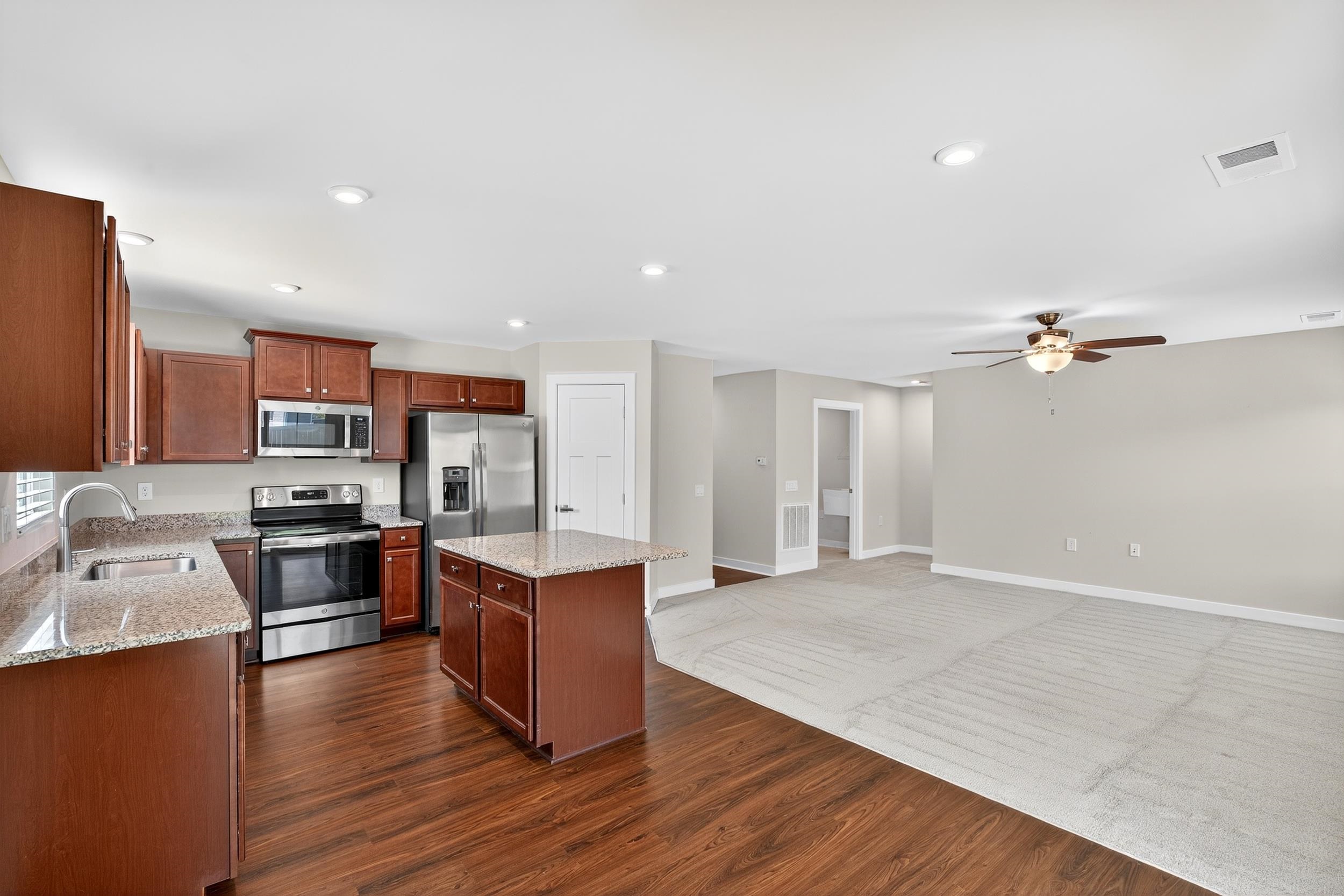 945 Riverland Wds Trail Boiling Springs, SC 29316 - Photo 10 of 44