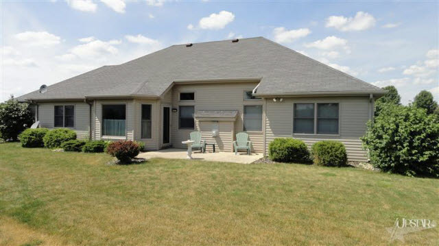 1302 Eagle Glen Court Decatur, IN 46733 - Photo 2 of 13 Gallery Image 2