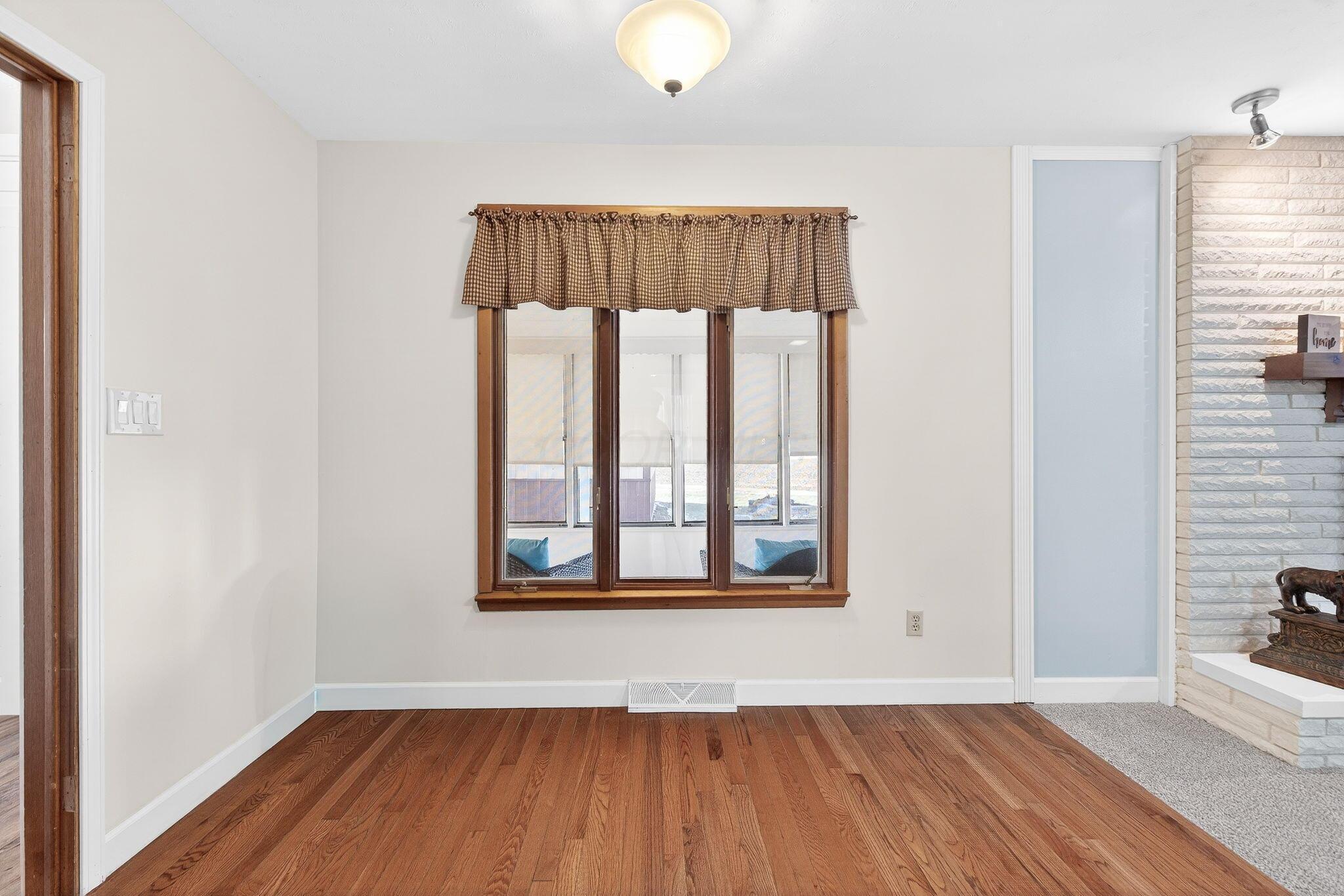 7037 Prospect-Dublin Road Prospect, OH 43342 - Photo 22 of 85 7037 Prospect Dublin rd (Interior)-13