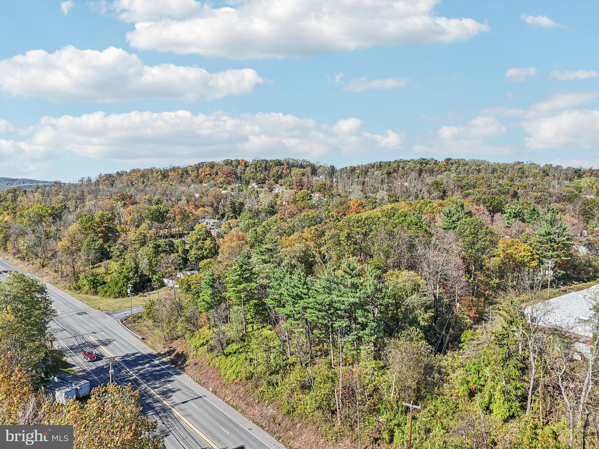 0 West W Route Douglassville, PA 19518 - Photo 5 of 11