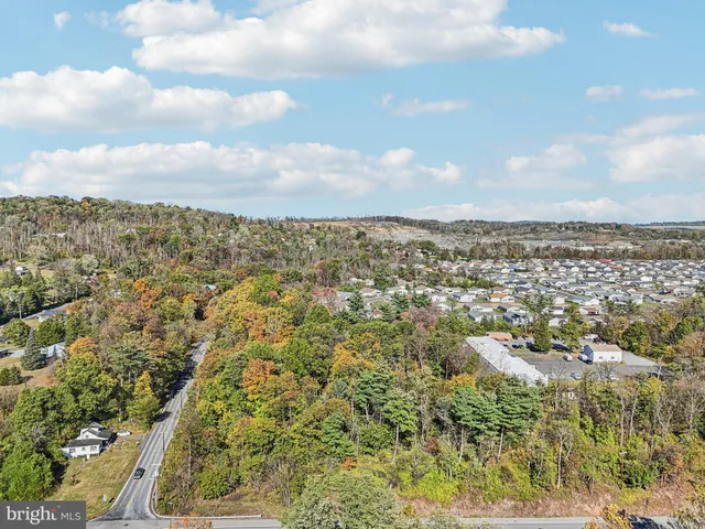 $289,000 | 0 West W Route, Douglassville, PA 19518