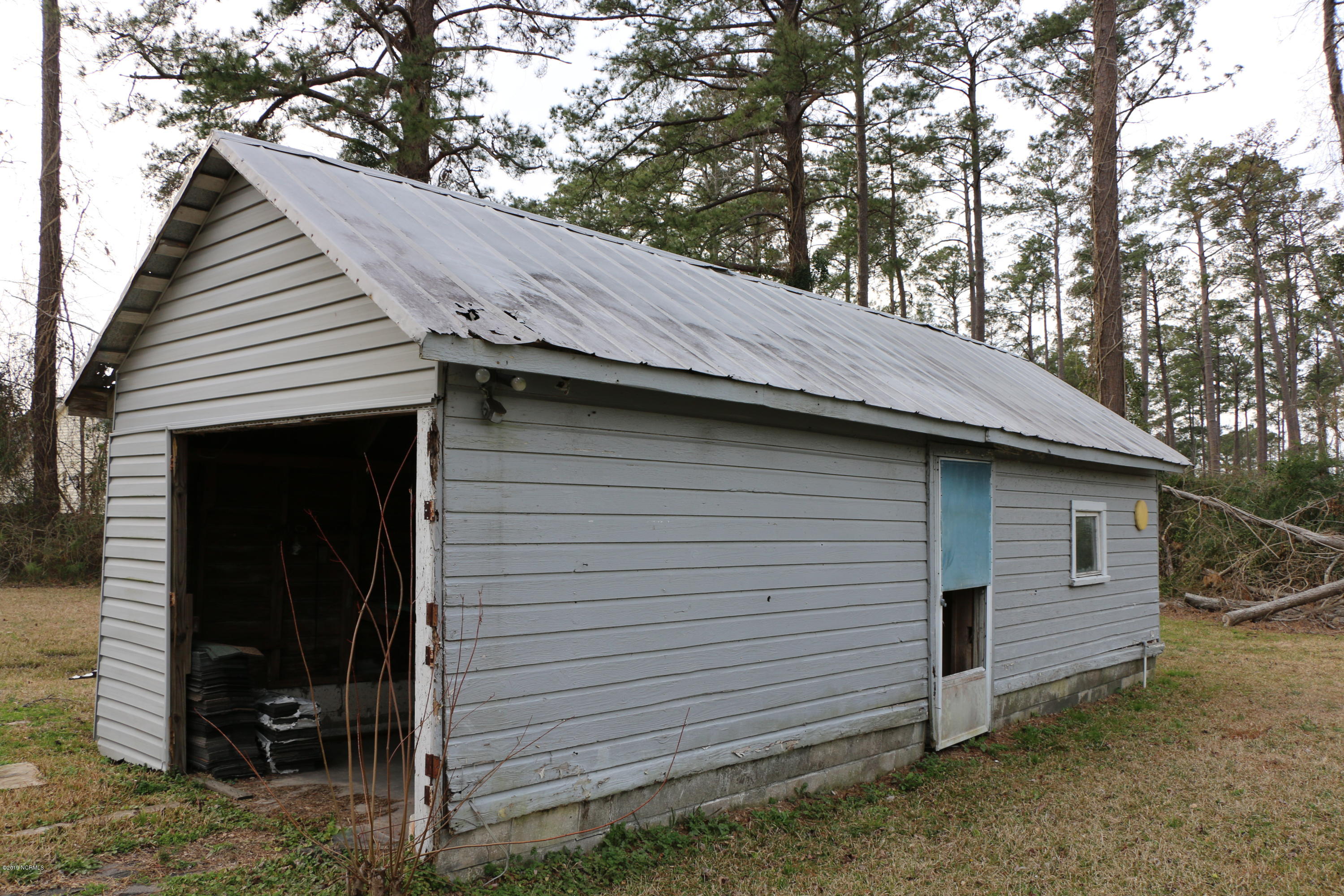 6125 County Line Road New Bern, NC 28562 - Photo 24 of 24 IMG_6557