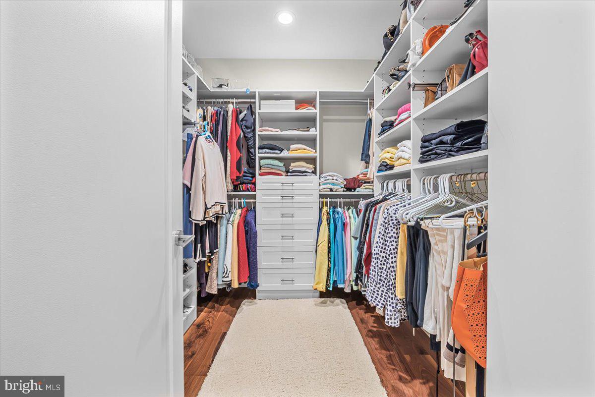 8111 River Road, Unit 131 Bethesda, MD 20817 - Photo 29 of 59 Owners' walk-in closet #1