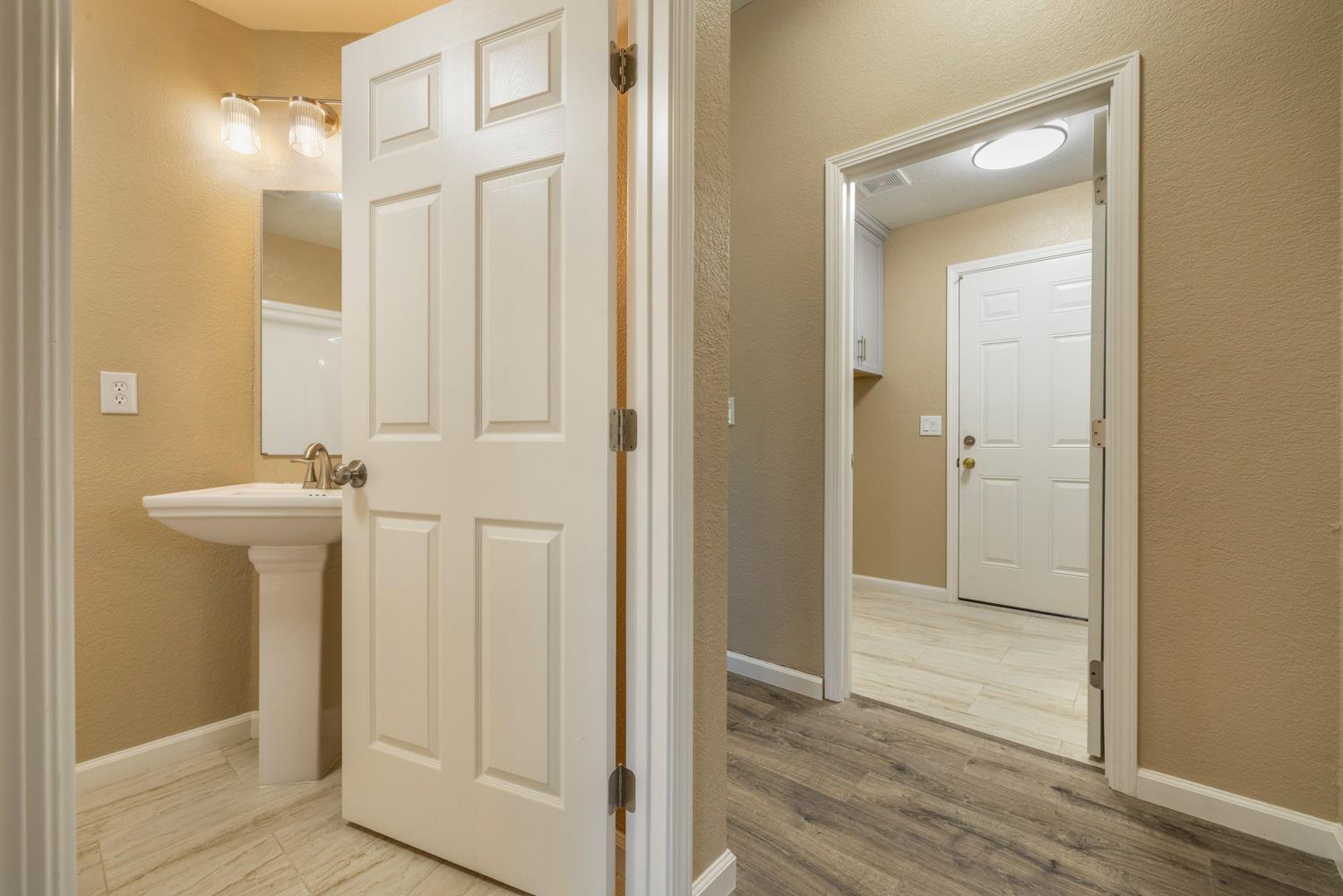 5701 Casaba Way Keyes, CA 95328 - Photo 29 of 34