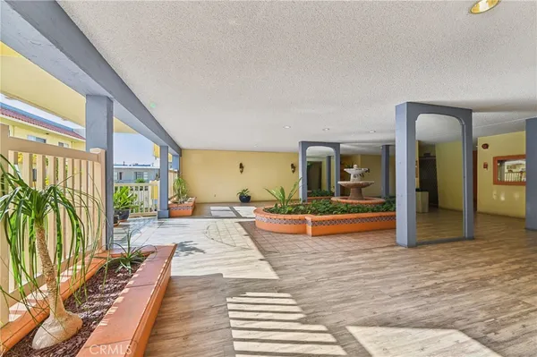 $4,199 | 1707 Pacific Coast Highway, Unit 506, Hermosa Beach, CA 90254