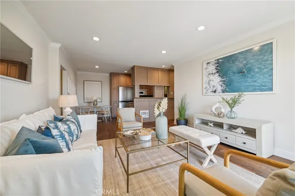 $4,199 | 1707 Pacific Coast Highway, Unit 506, Hermosa Beach, CA 90254
