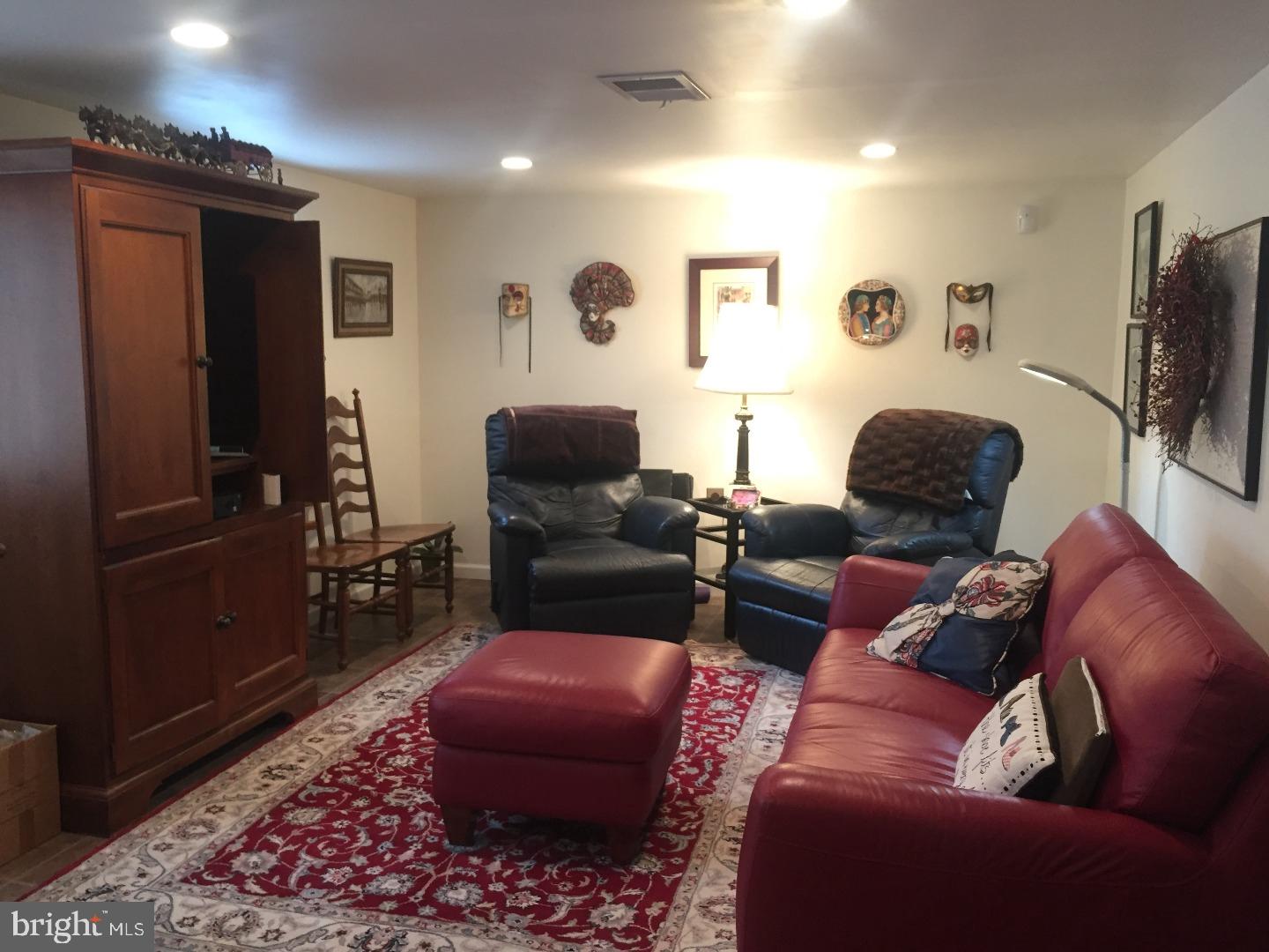 1539 Shoemaker Road Abington, PA 19001 - Photo 14 of 25