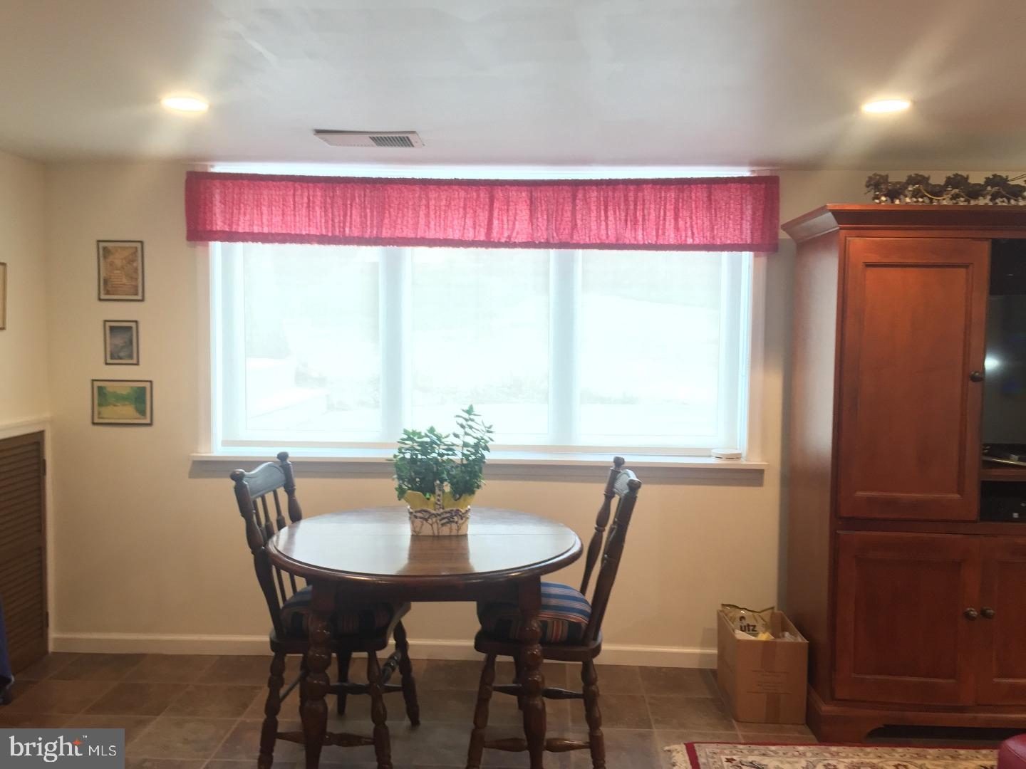 1539 Shoemaker Road Abington, PA 19001 - Photo 15 of 25