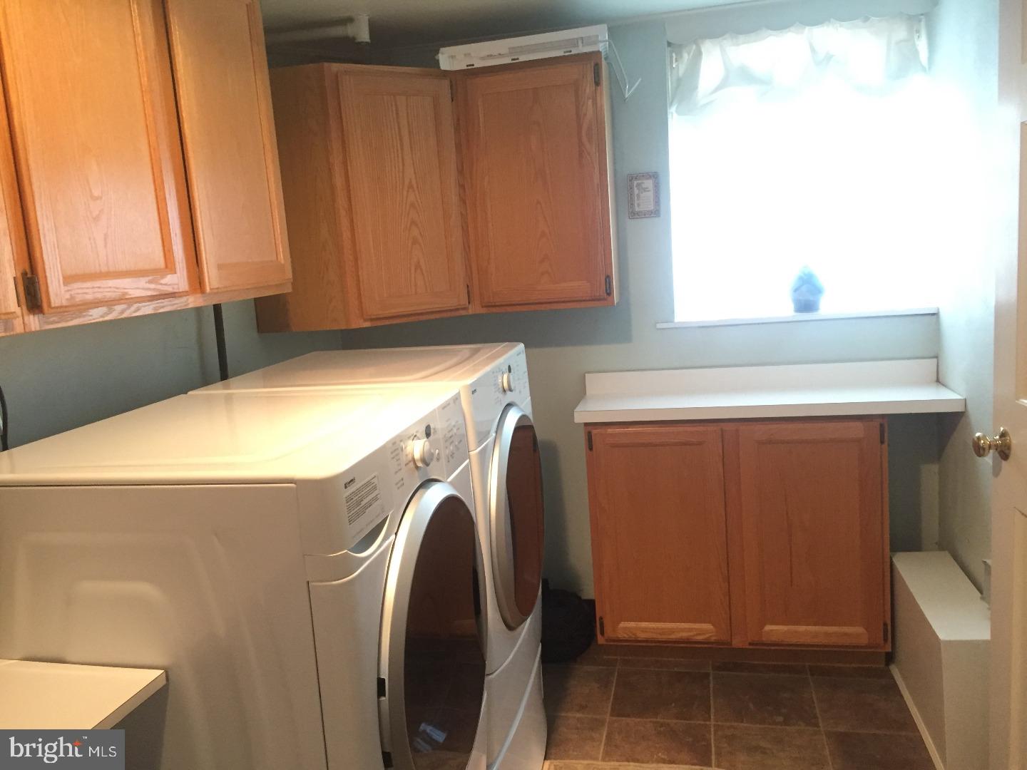 1539 Shoemaker Road Abington, PA 19001 - Photo 17 of 25