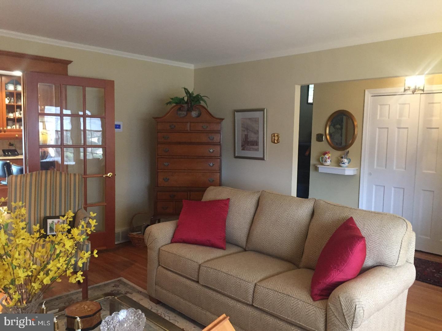 1539 Shoemaker Road Abington, PA 19001 - Photo 6 of 25