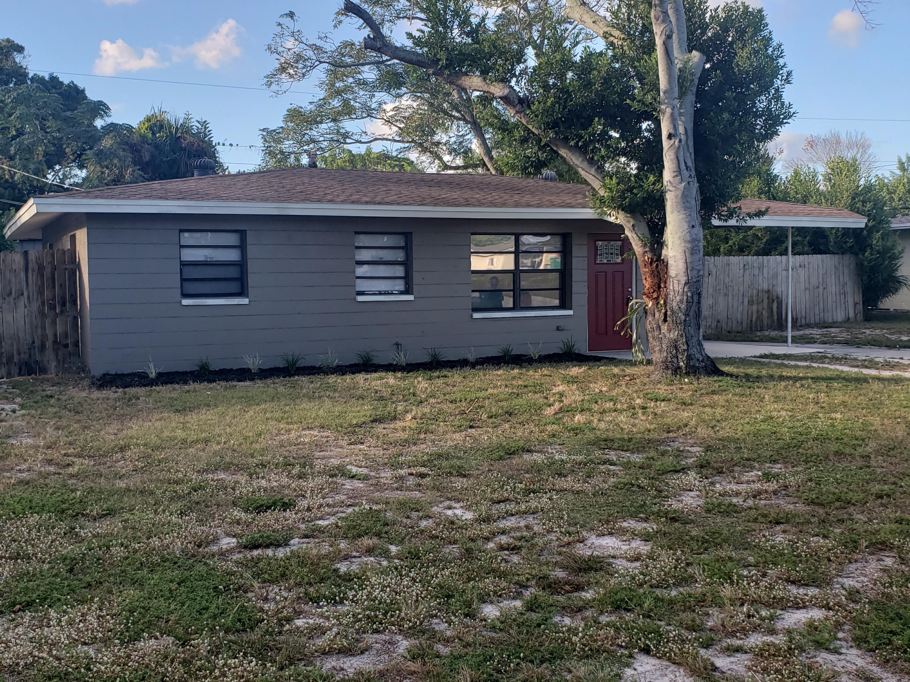 2148 King Richard Road Melbourne, FL 32935 - Photo 1 of 15 20181031_172936