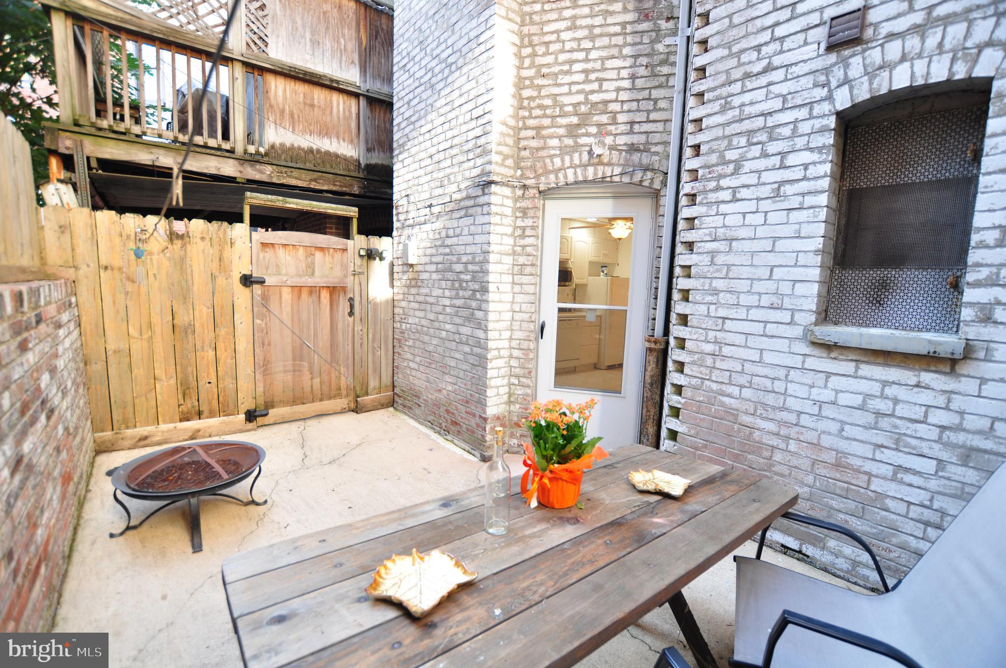 1904 Calvert Street Northwest Washington, DC 20009 - Photo 11 of 13 a outdoor space with sitting area