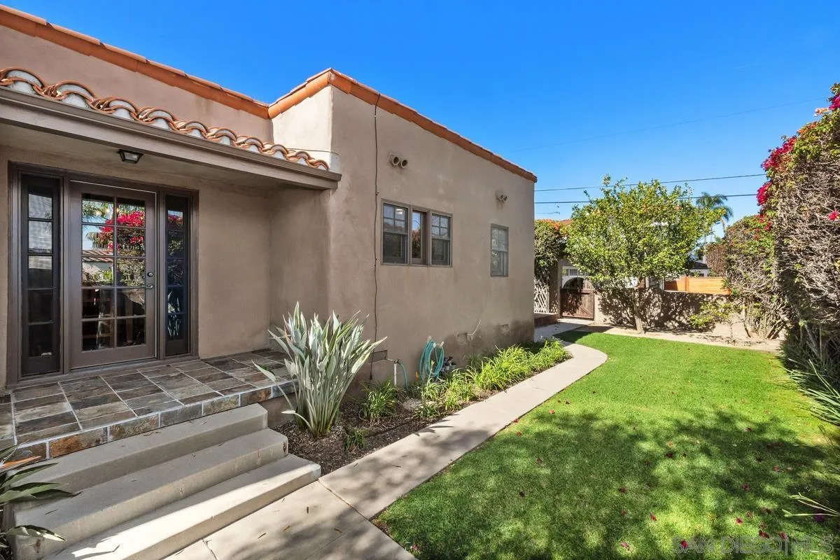 5151 Hastings Road San Diego, CA 92116 - Photo 25 of 30