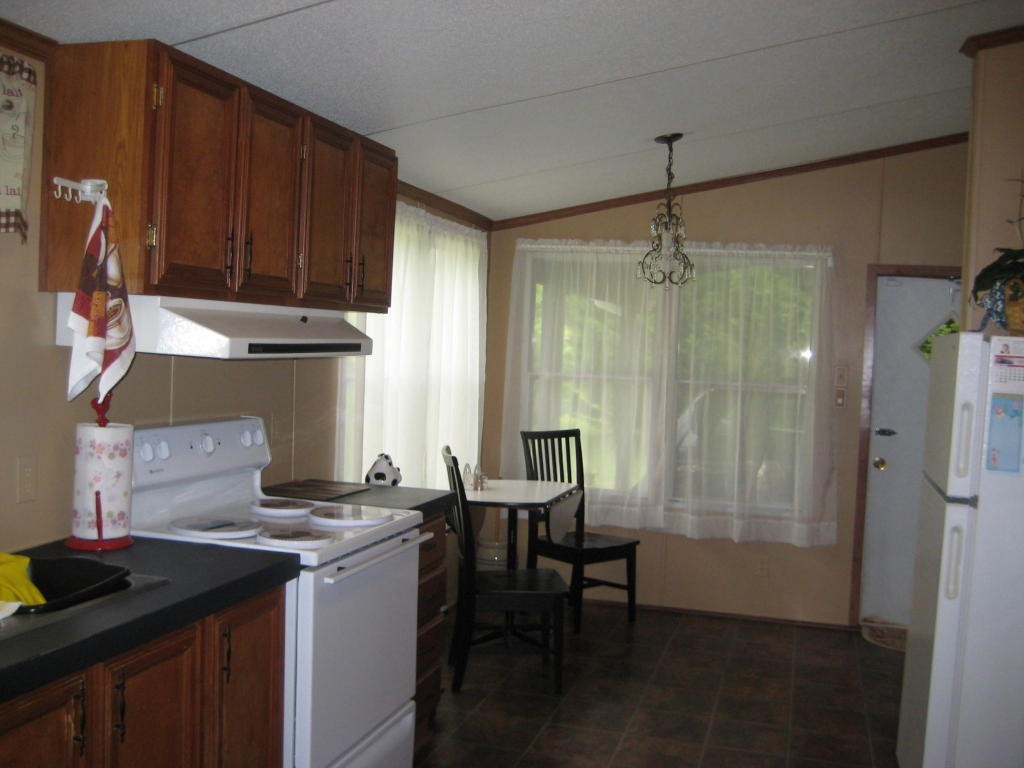 102 Morris Road Kingston, TN 37763 - Photo 8 of 18 Gallery Image 8