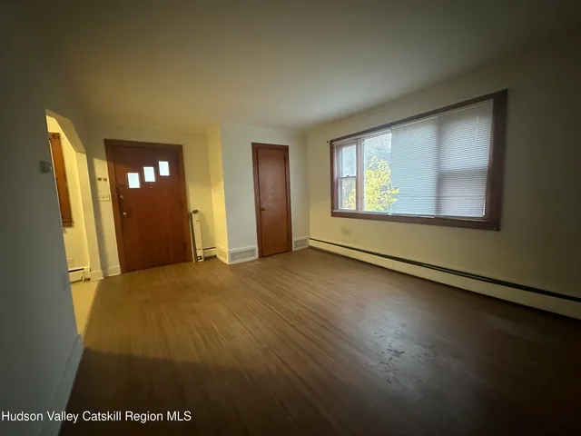 $1,350 | 6140 Highway 9G, Unit 1, Hudson, NY 12534