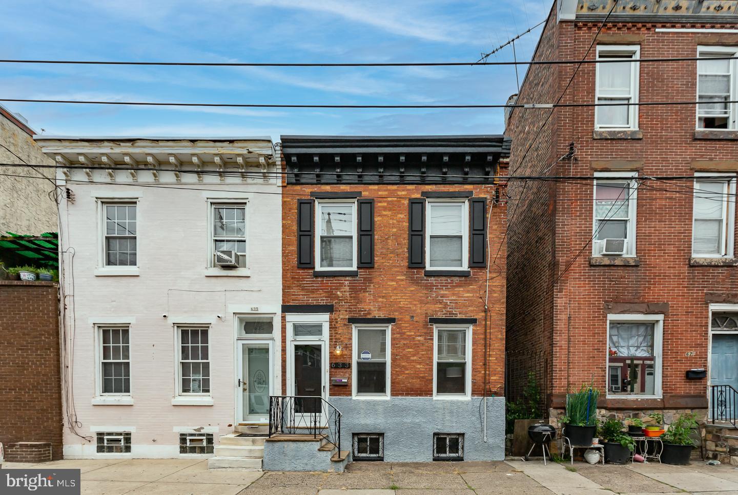 633 Tasker Street Philadelphia, PA 19148 - Photo 1 of 22 Gallery Image 1
