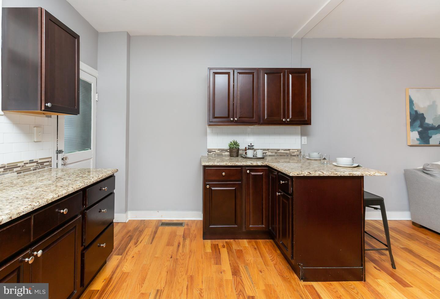 633 Tasker Street Philadelphia, PA 19148 - Photo 8 of 22 Gallery Image 8