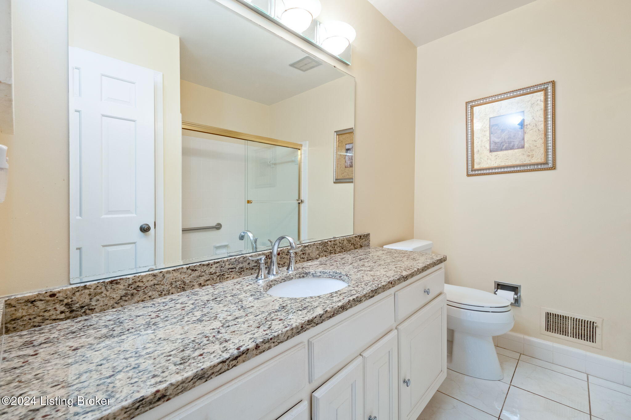 206 South Chadwick Road Louisville, KY 40222 - Photo 29 of 57 206 S Chadwick Rd-36