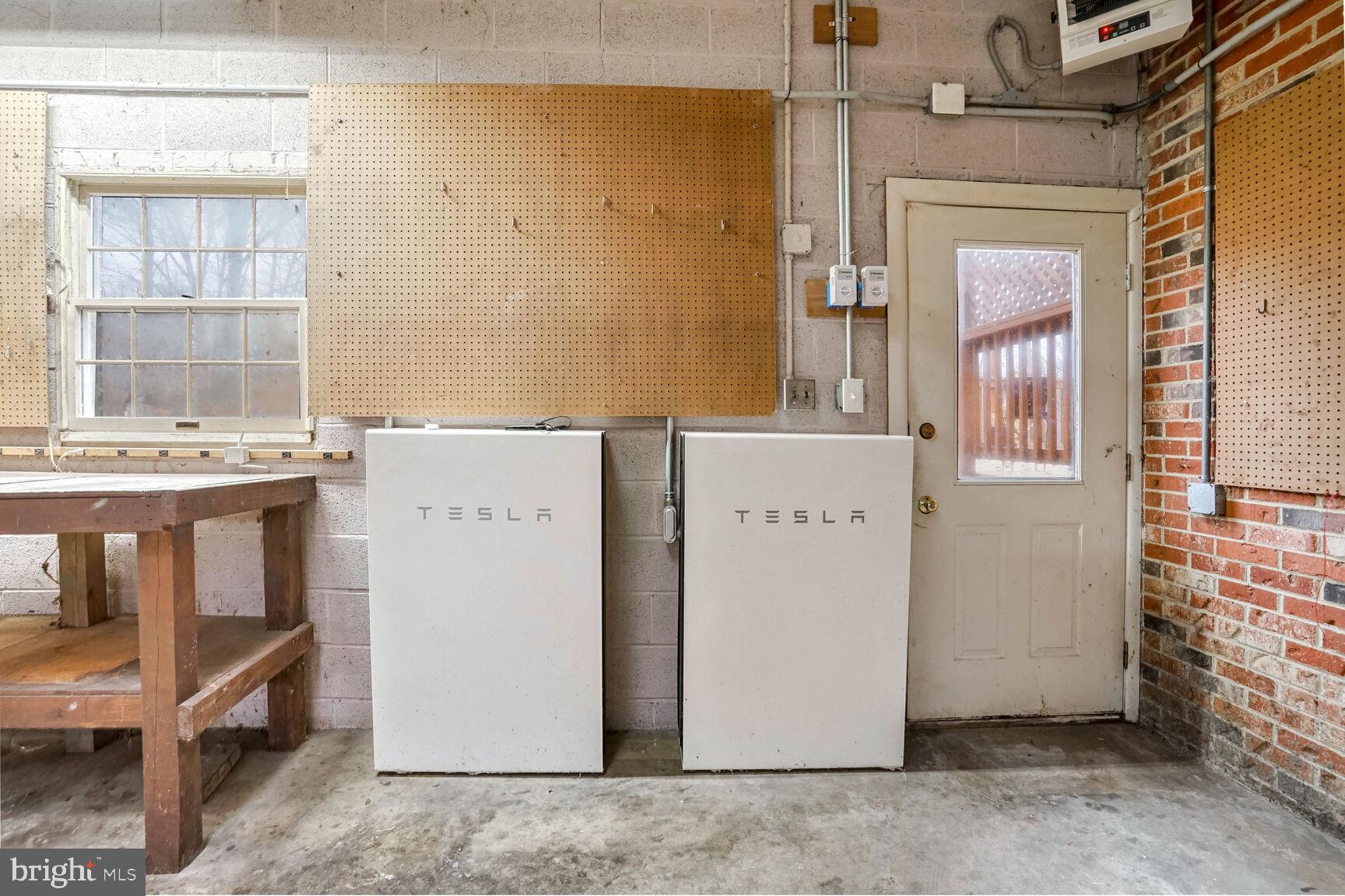 8104 Crestridge Road Fairfax Station, VA 22039 - Photo 31 of 50 Tesla Power Walls