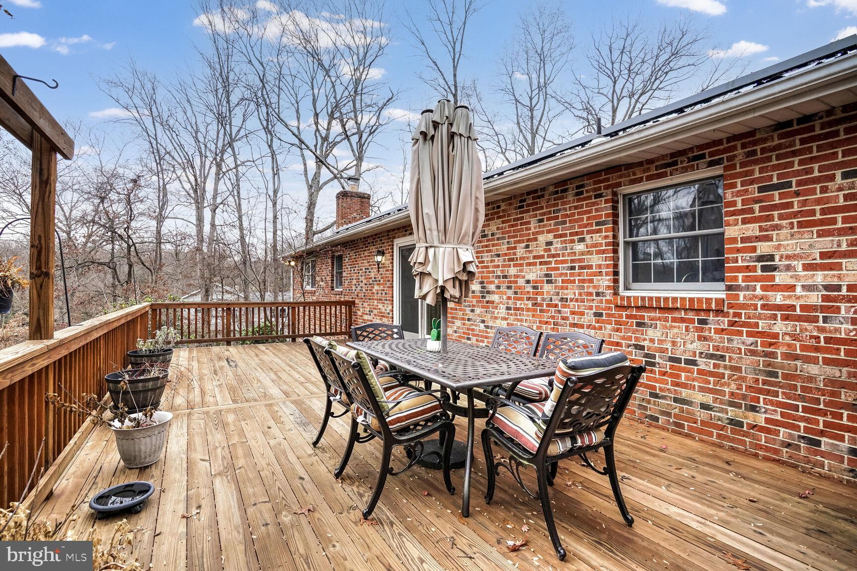8104 Crestridge Road Fairfax Station, VA 22039 - Photo 38 of 50 Rear Deck