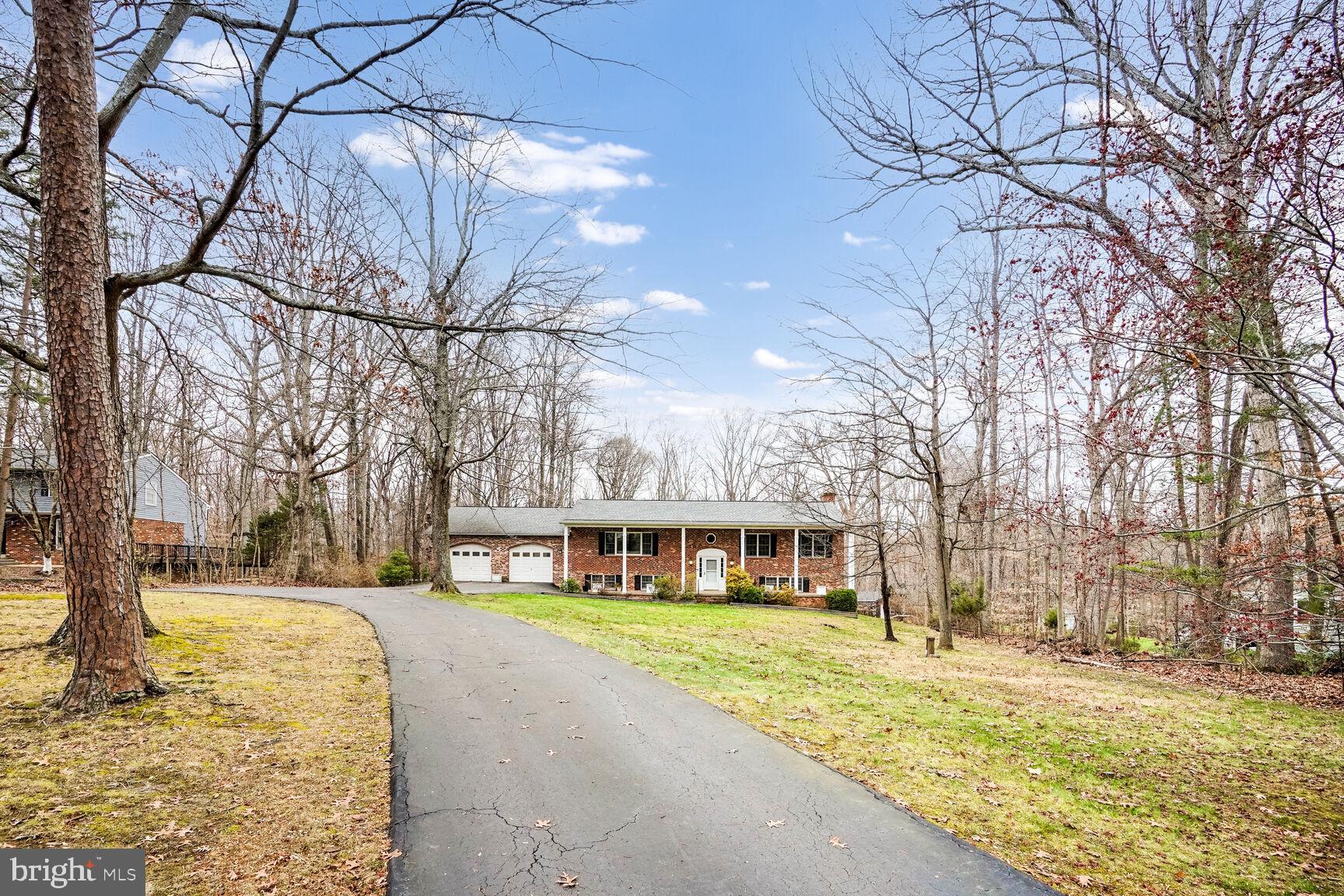 8104 Crestridge Road Fairfax Station, VA 22039 - Photo 48 of 50