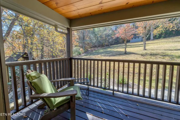 $1,400,000 | 6260 East Lamar Alexander Parkway, Walland, TN 37886