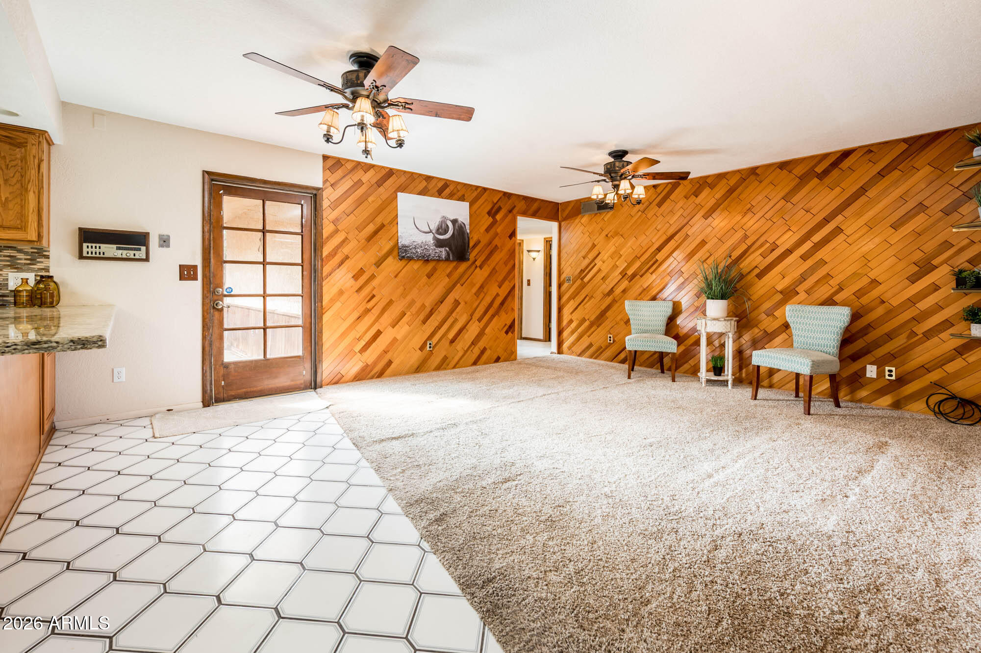7027 West Wagoner Road Glendale, AZ 85308 - Photo 12 of 29 a very nice looking room with a window