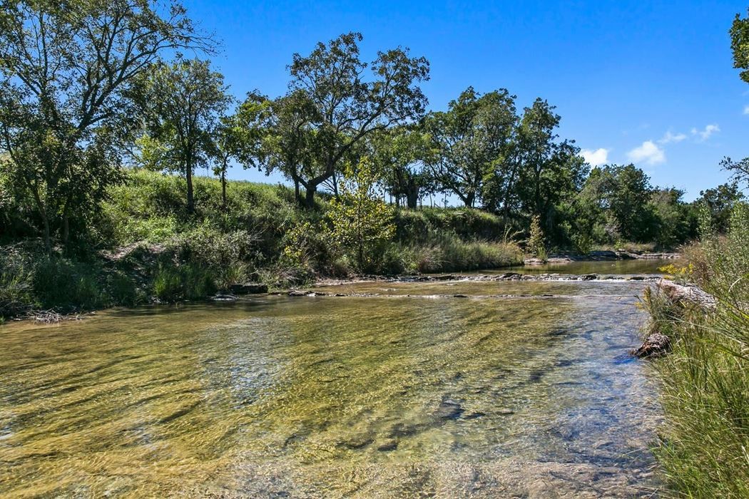 440 Chimney Valley Road Blanco, TX 78606 - Photo 15 of 17