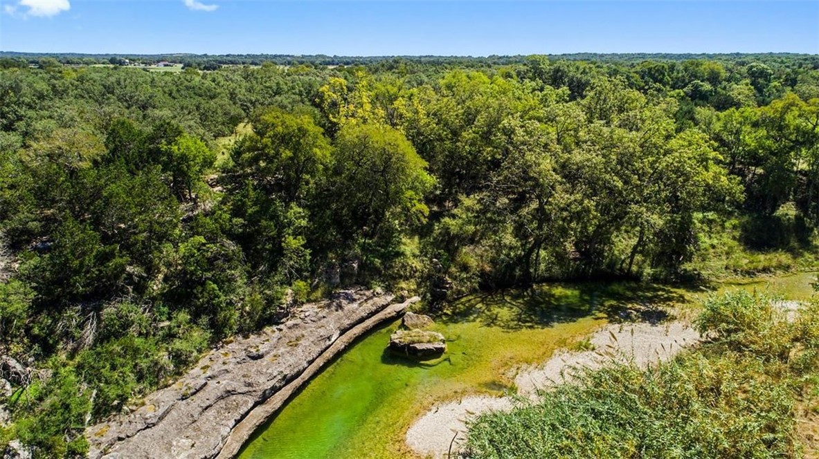 440 Chimney Valley Road Blanco, TX 78606 - Photo 10 of 17