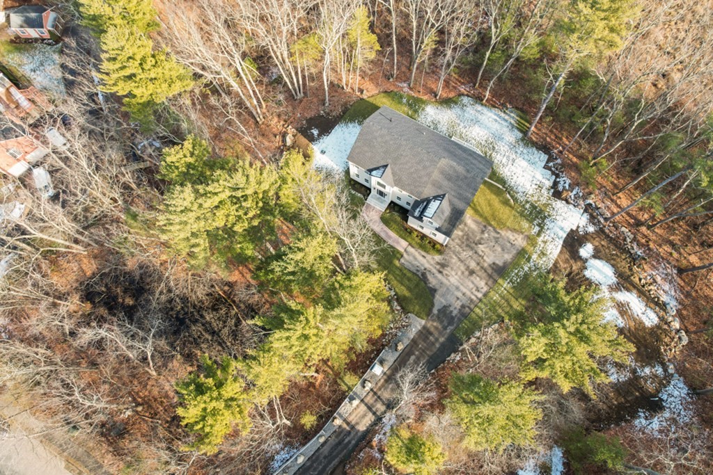 21 Vera Road Middleton, MA 01949 - Photo 37 of 41 a view of a yard