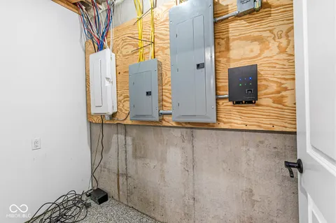 $660,000 | 1244 North Buck Creek Road, Greenfield, IN 46140