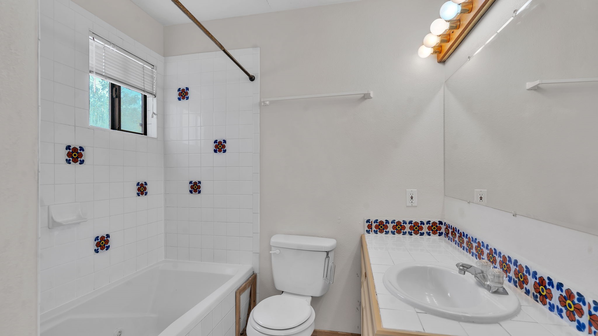 3273 Casa Rinconada Santa Fe, NM 87507 - Photo 14 of 52