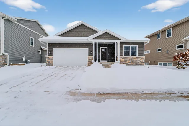 $499,900 | 9329 Cobalt Street, Middleton, WI 53562
