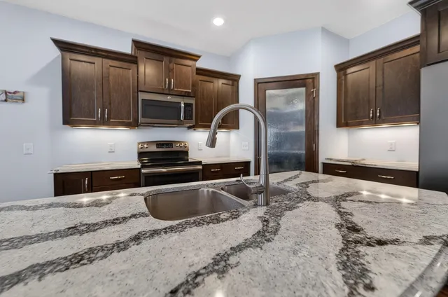 $499,900 | 9329 Cobalt Street, Middleton, WI 53562