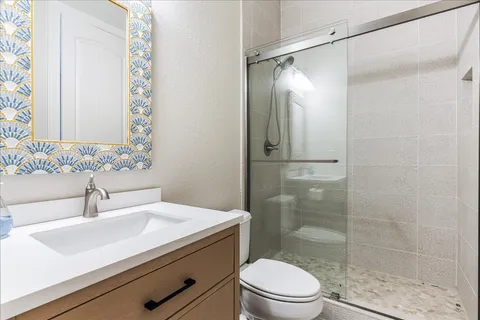 $1,395,000 | 214 Varco Drive, Austin, TX 78738