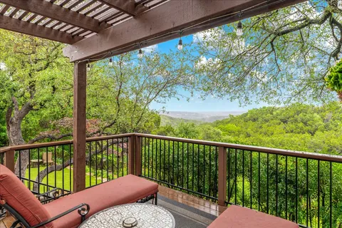 $1,395,000 | 214 Varco Drive, Austin, TX 78738