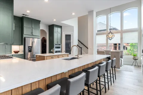 $1,395,000 | 214 Varco Drive, Austin, TX 78738