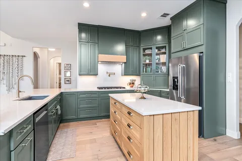 $1,395,000 | 214 Varco Drive, Austin, TX 78738