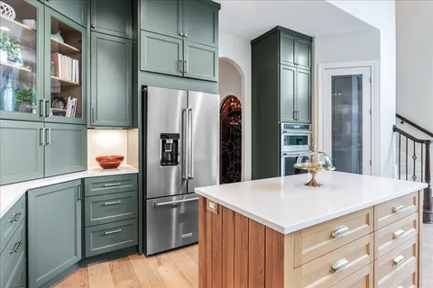 $1,395,000 | 214 Varco Drive, Austin, TX 78738